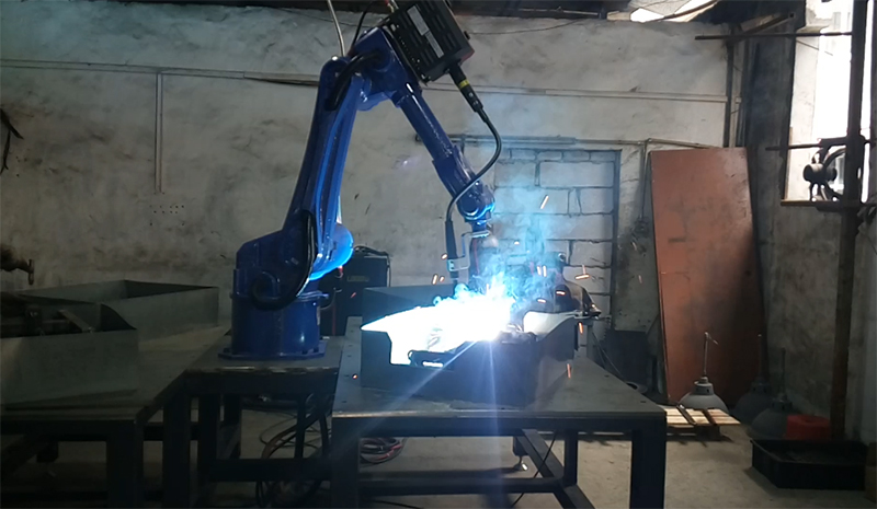 爾必地焊接機器人在焊接生產中的應用實例